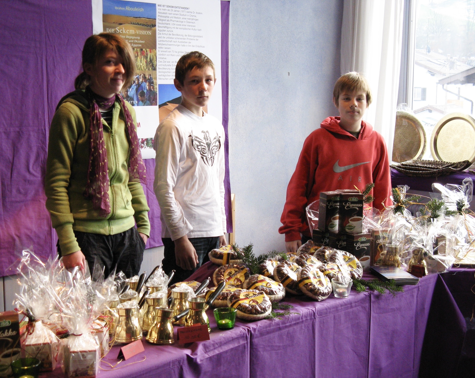 Adventbazar 2008_Sekem-Stand2 2