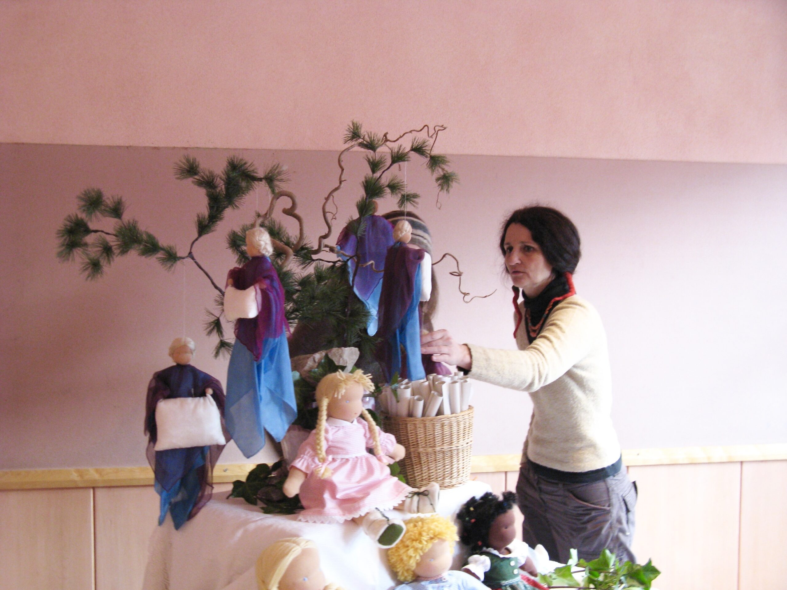 Adventbazar 2008_Waldorfpuppen1 2