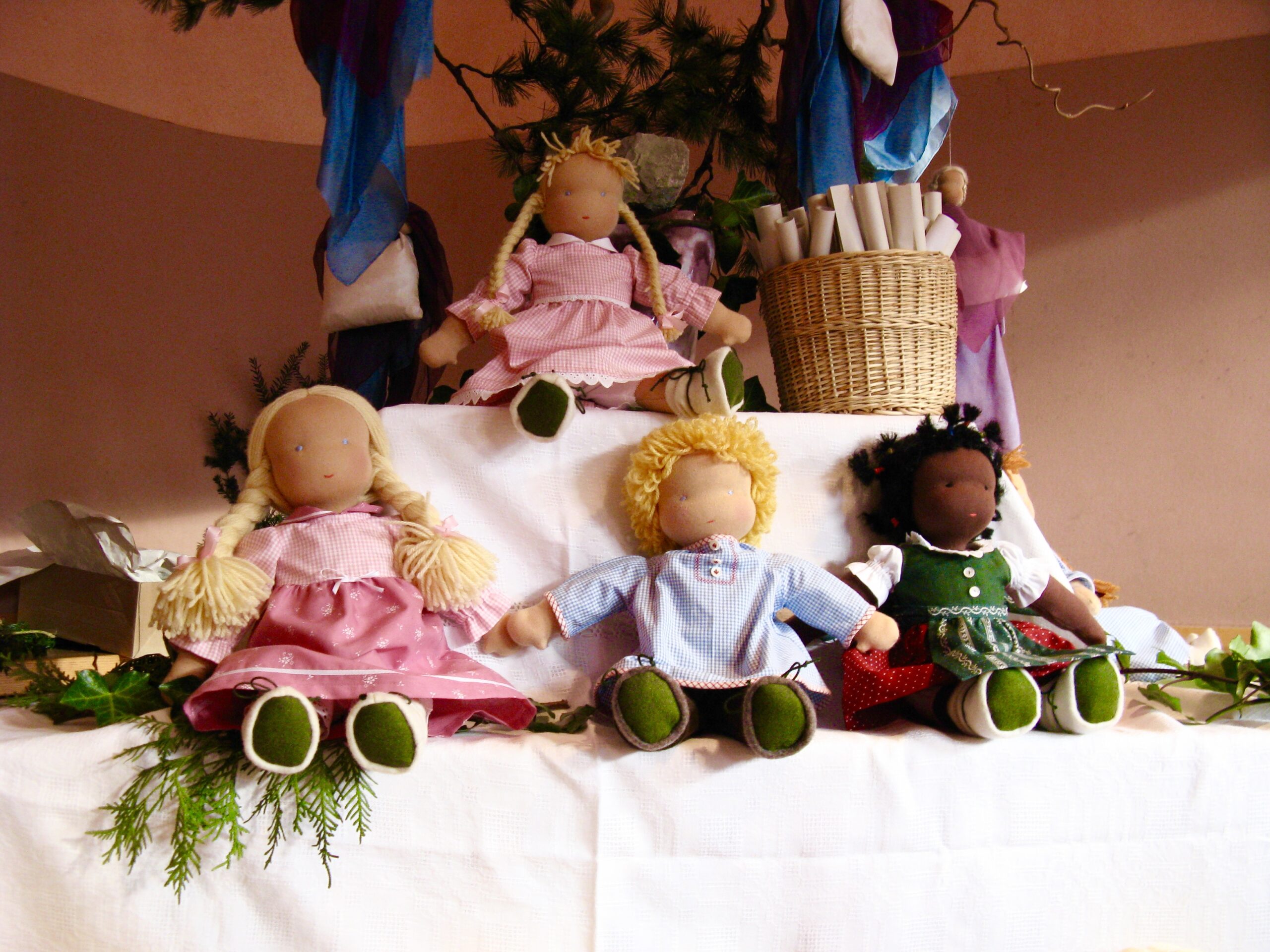 Adventbazar 2008_Waldorfpuppen4 2